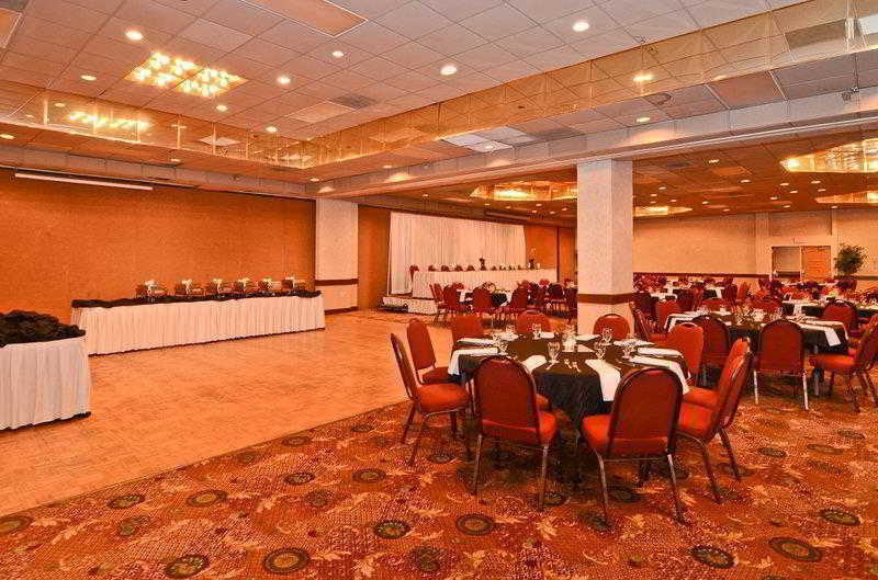 מלון Ramada By Wyndham פארגו מתקנים תמונה