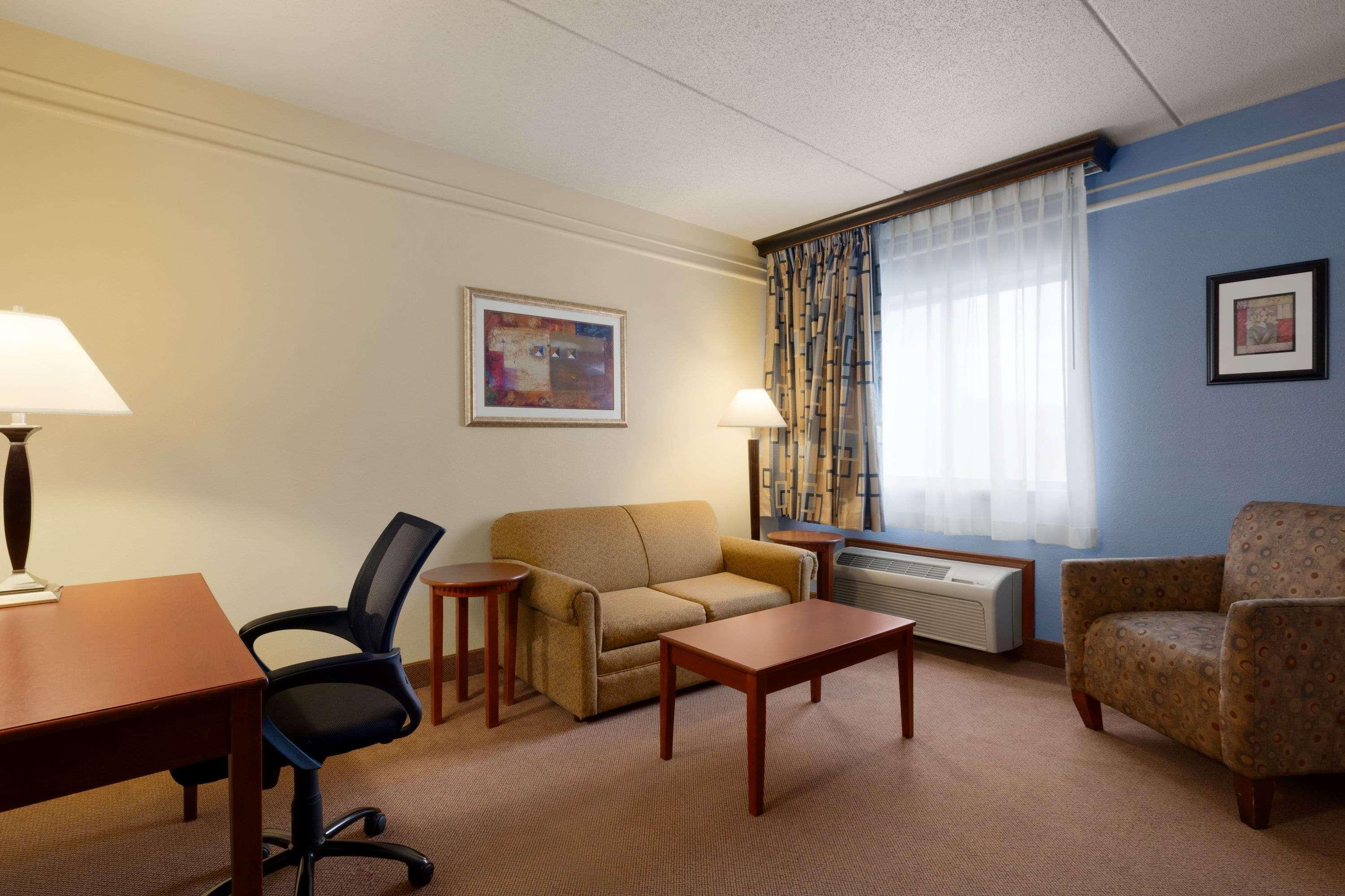 מלון Ramada By Wyndham פארגו מראה חיצוני תמונה