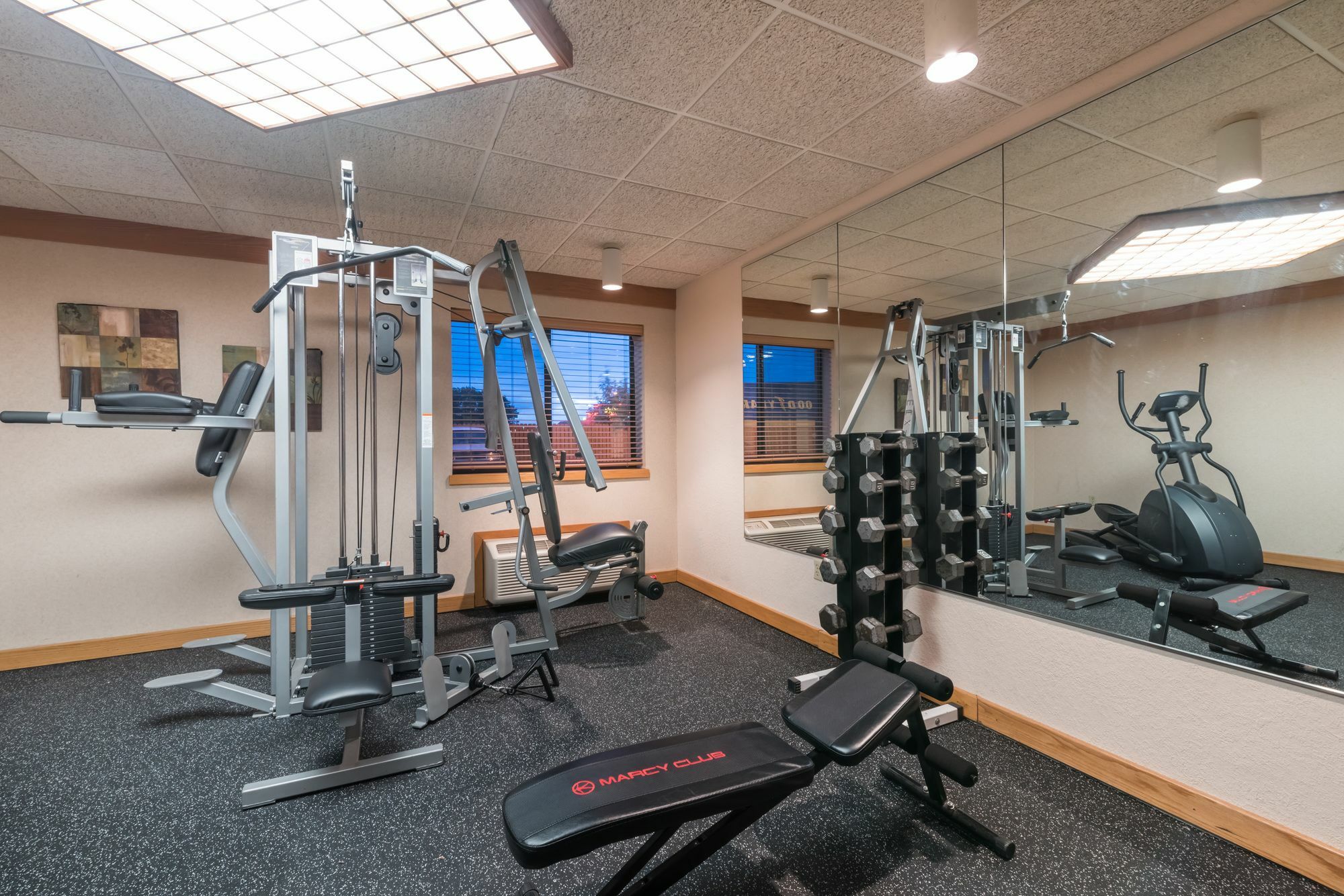 מלון Ramada By Wyndham פארגו מראה חיצוני תמונה